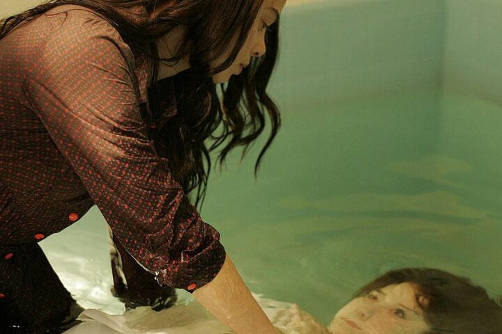 The Haunting of Molly Hartley
