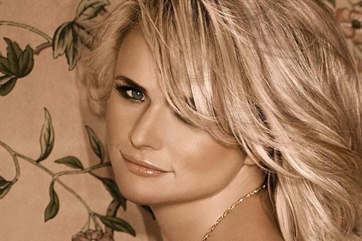 Single Review: Miranda Lambert’s “Dead Flowers”