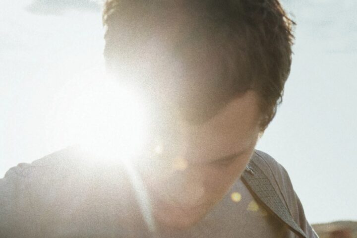 Phillip Phillips, The World from the Side of the Moon