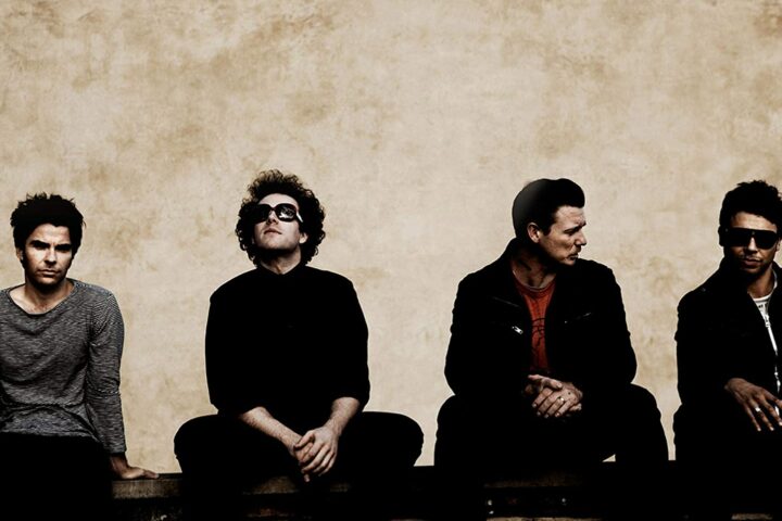 Stereophonics, Graffiti on the Train