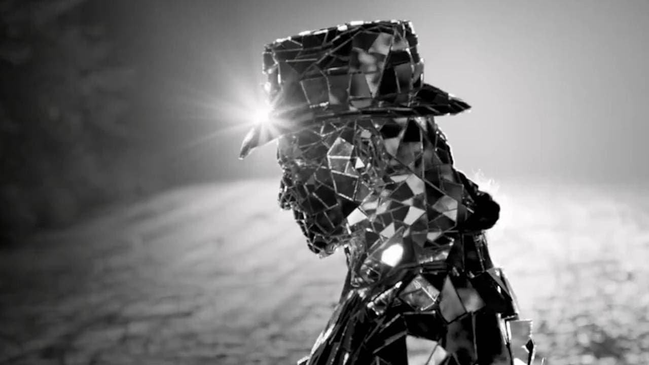 Arcade Fire Unveils Single & Video for “Reflektor”