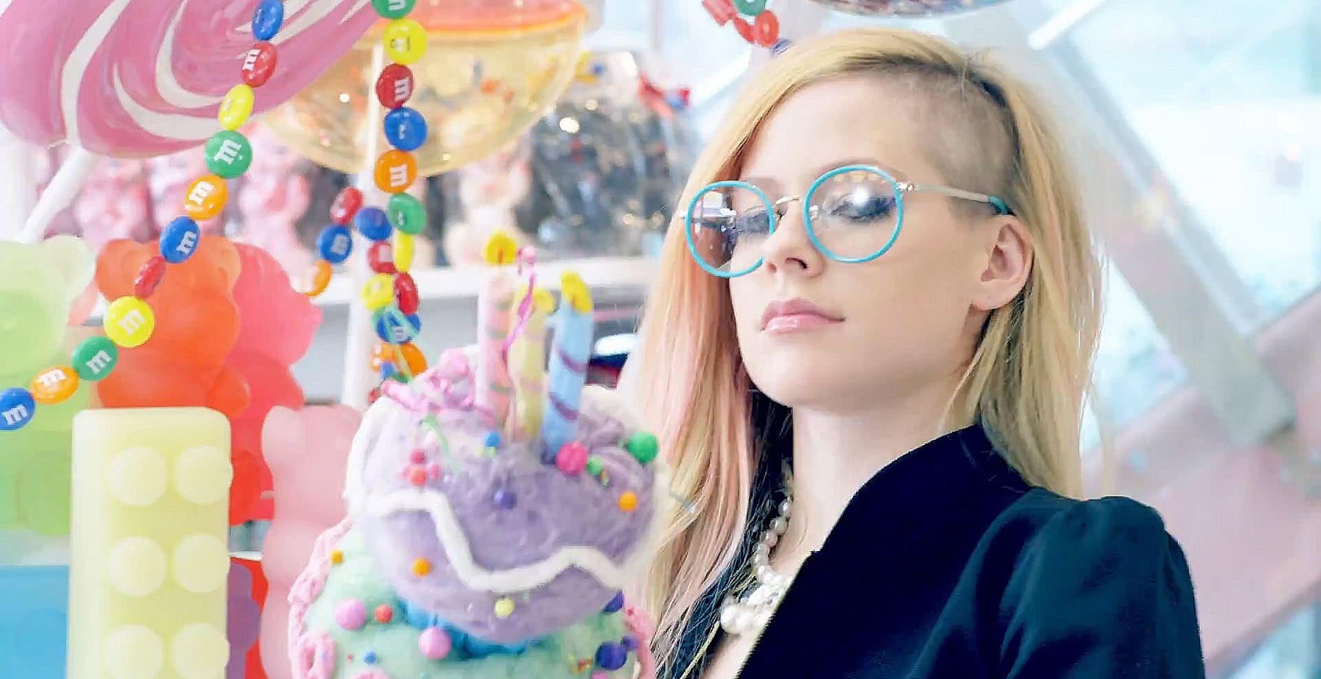 Music Video Review Avril Lavigne “hello Kitty” Slant Magazine