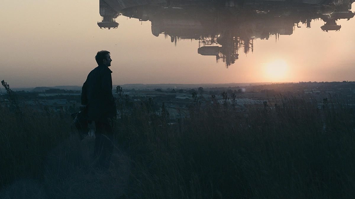 Review: District 9 - Slant Magazine