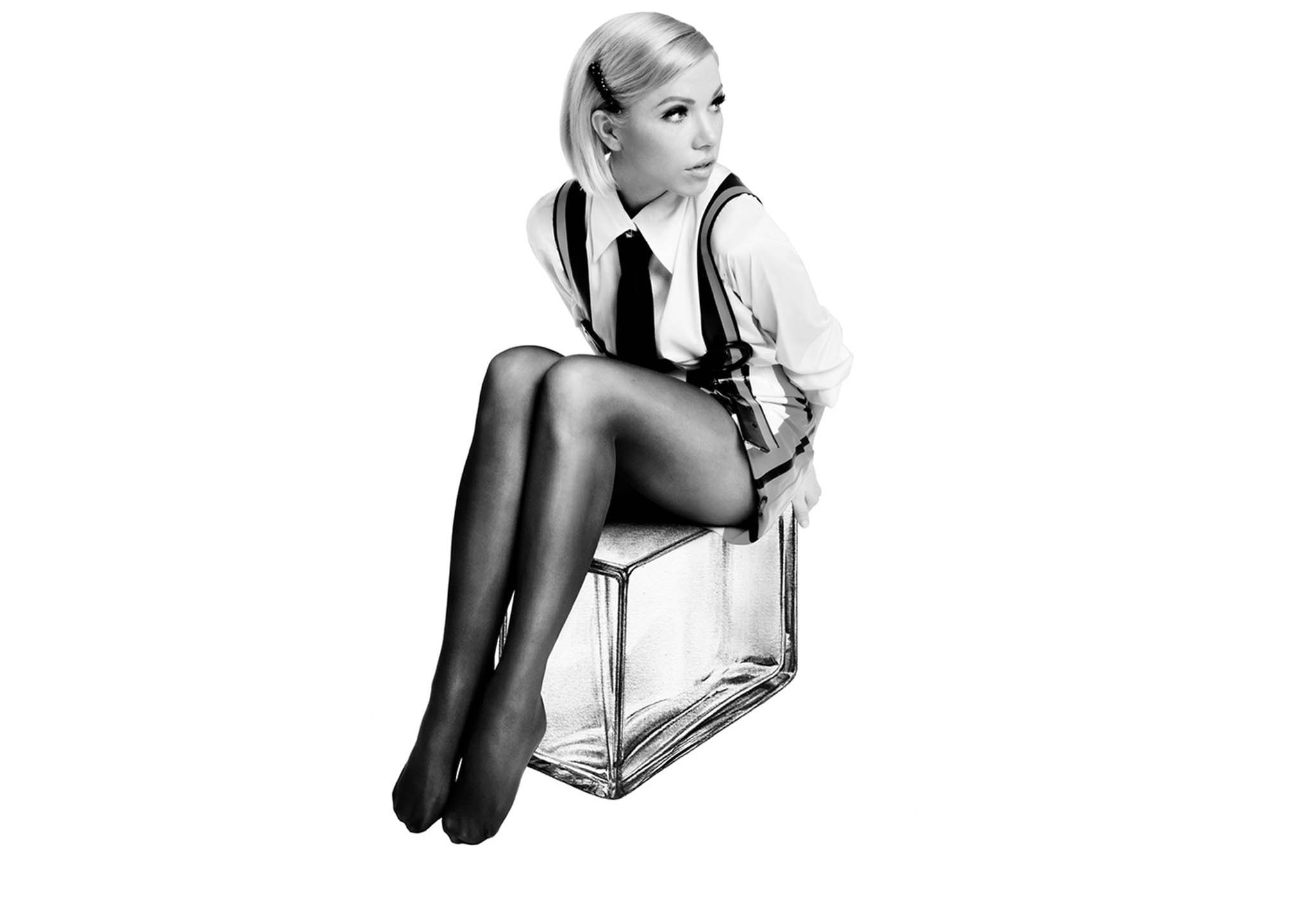 Carly Rae Jepsen, Party for One