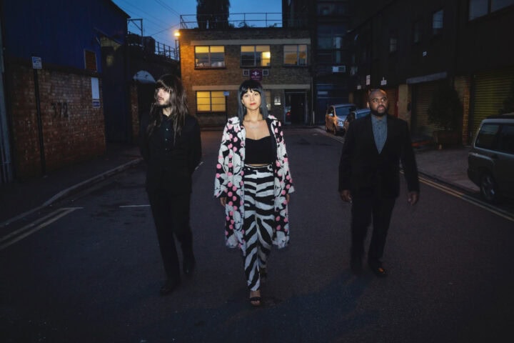 Khruangbin, Mordechai