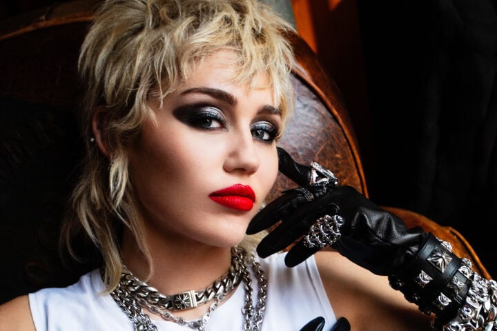 Miley Cyrus, Plastic Hearts