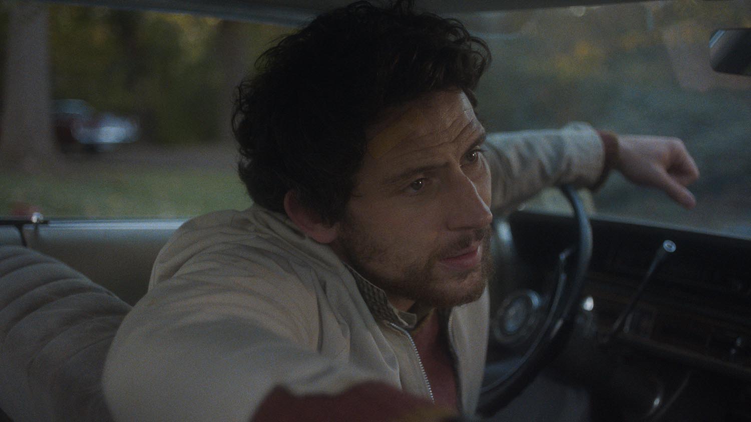 Josh O’Connor in The Mastermind