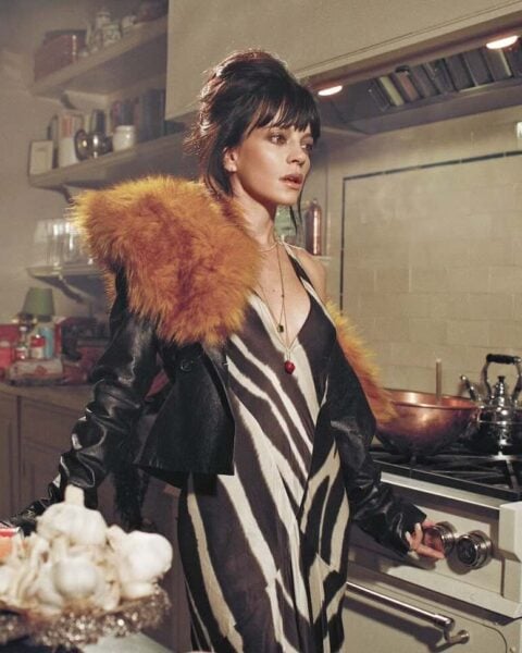 Lily Allen, West End Girl