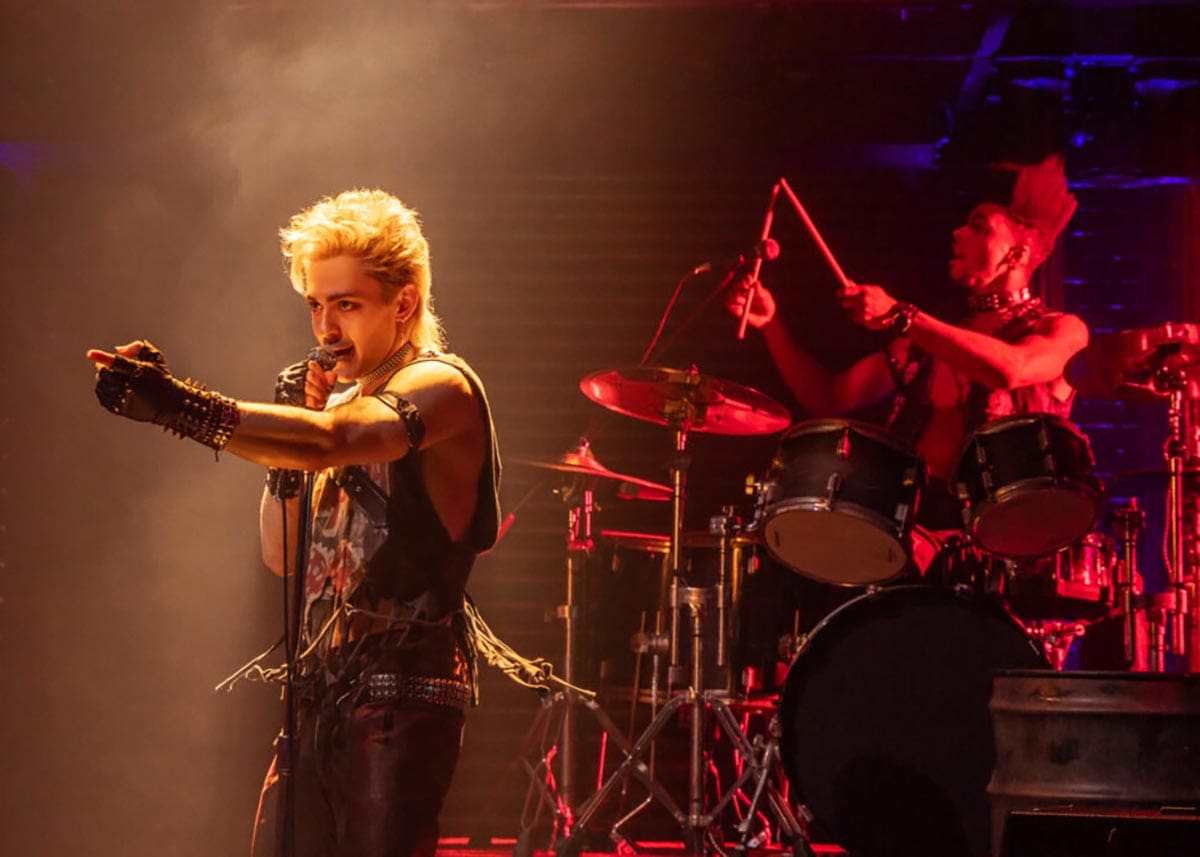 Ali Louis Bourzgui and Dean Maupin in The Lost Boys