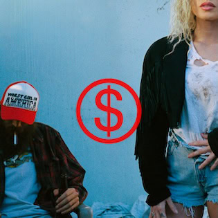 Slayyyter, Wor$t Girl in America