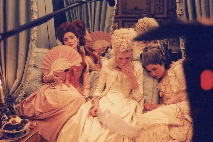 Making Marie Antoinette