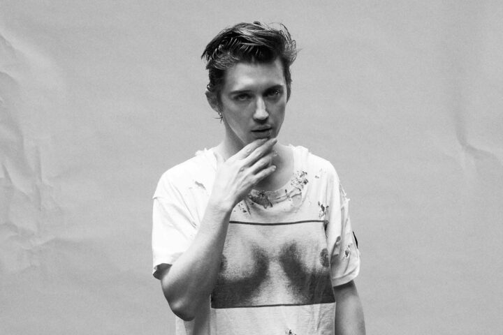 Troye Sivan, She's the Best