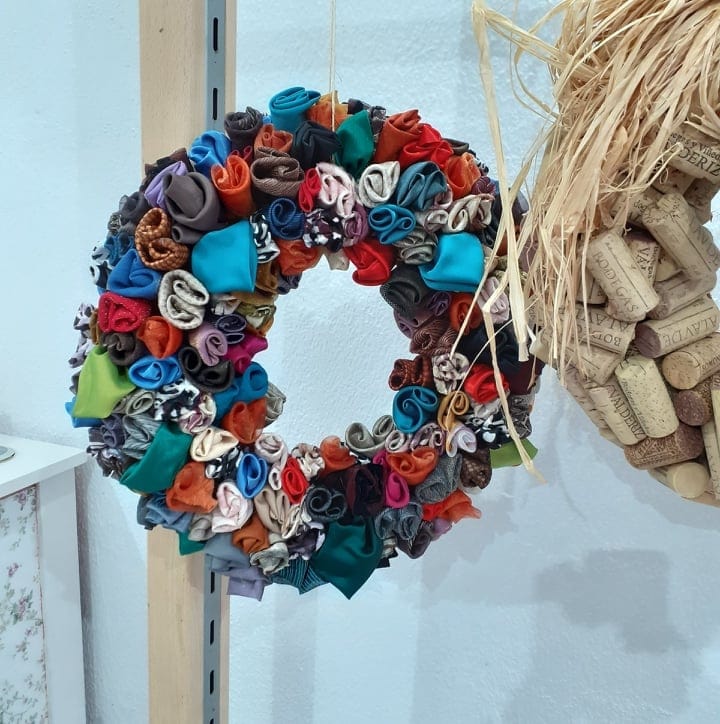 artesanías-de-navidad-.-Costureras-Zafra-Solidaria-16 Nos vemos en la Calle Sevilla | 27 y 28 de noviembre