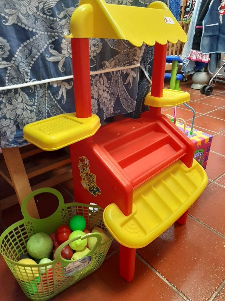 Mercadillo-Solidario-Ropa-Bazar-y-Libros-24-y-25-febrero-2021-15-768x1024 Mercadillo Solidario Ropa Bazar y Libros 24 y 25 febrero 2021