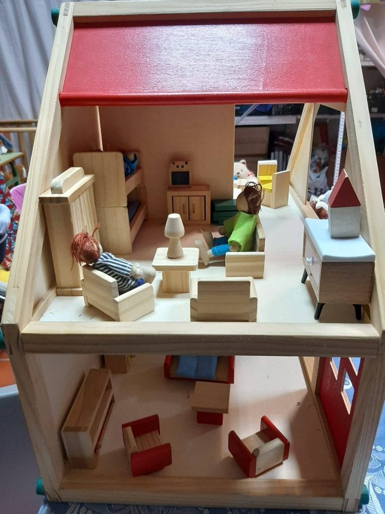 Mercadillo-Solidario-Ropa-Bazar-y-Libros-24-y-25-febrero-2021-20-768x1024 Mercadillo Solidario Ropa Bazar y Libros 24 y 25 febrero 2021