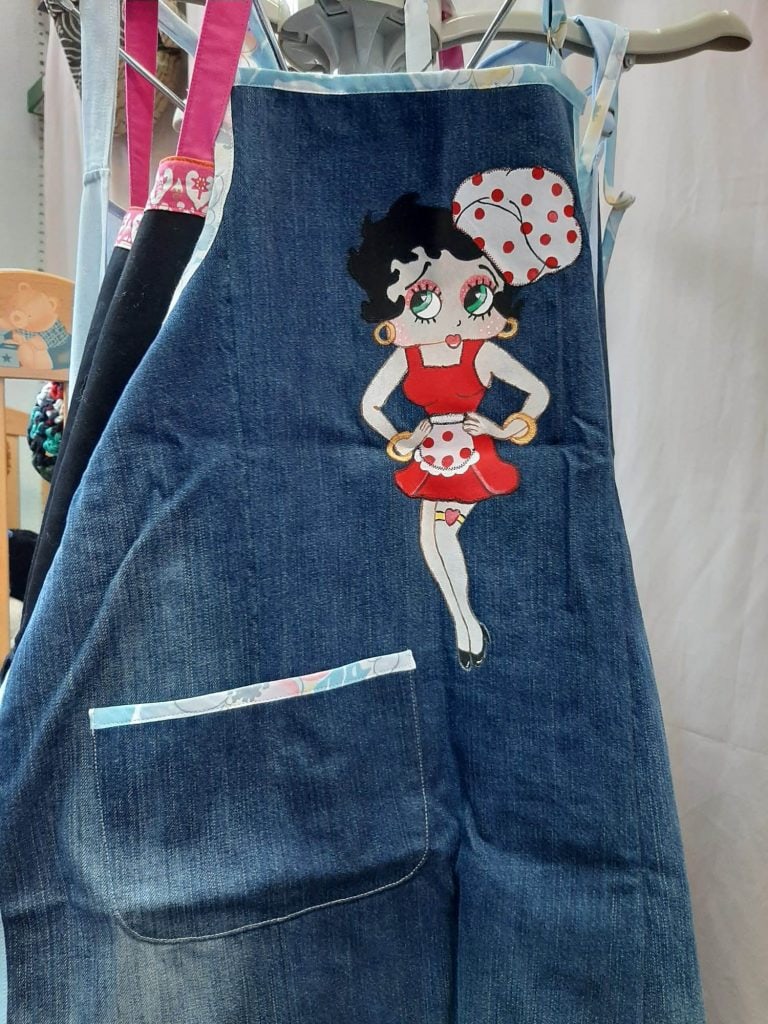 Mercadillo-Solidario-Ropa-Bazar-y-Libros-24-y-25-febrero-2021-22-768x1024 Mercadillo Solidario Ropa Bazar y Libros 24 y 25 febrero 2021