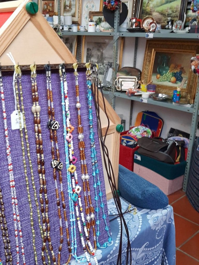 Mercadillo-Solidario-Ropa-Bazar-y-Libros-24-y-25-febrero-2021-25-768x1024 Mercadillo Solidario Ropa Bazar y Libros 24 y 25 febrero 2021