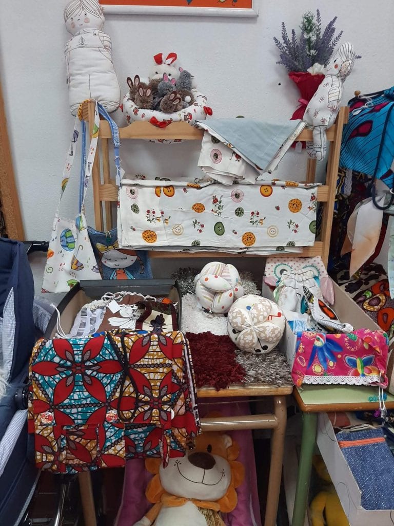 Mercadillo-Solidario-Ropa-Bazar-y-Libros-24-y-25-febrero-2021-8-768x1024 Mercadillo Solidario Ropa Bazar y Libros 24 y 25 febrero 2021