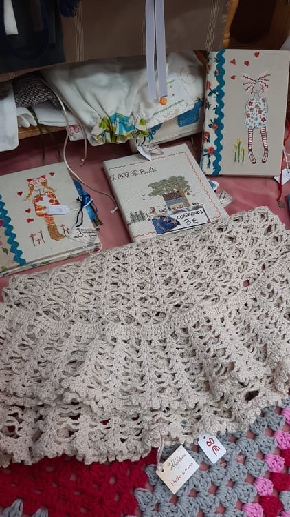 Mercadillo-Ropa-BazarLibros-y-Artesanías-46 