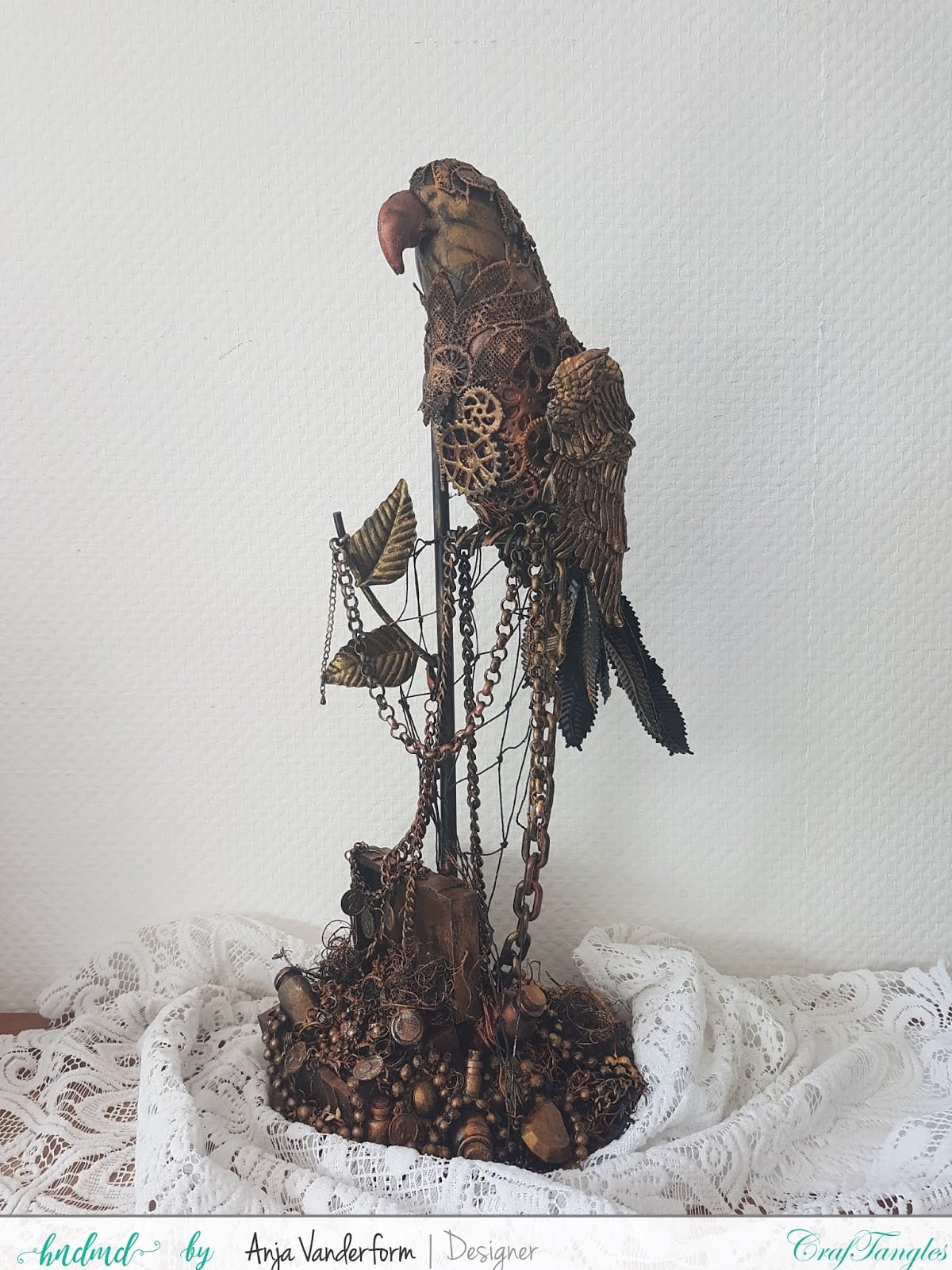 Meet Jack My Alterd Pirate Parrot 2