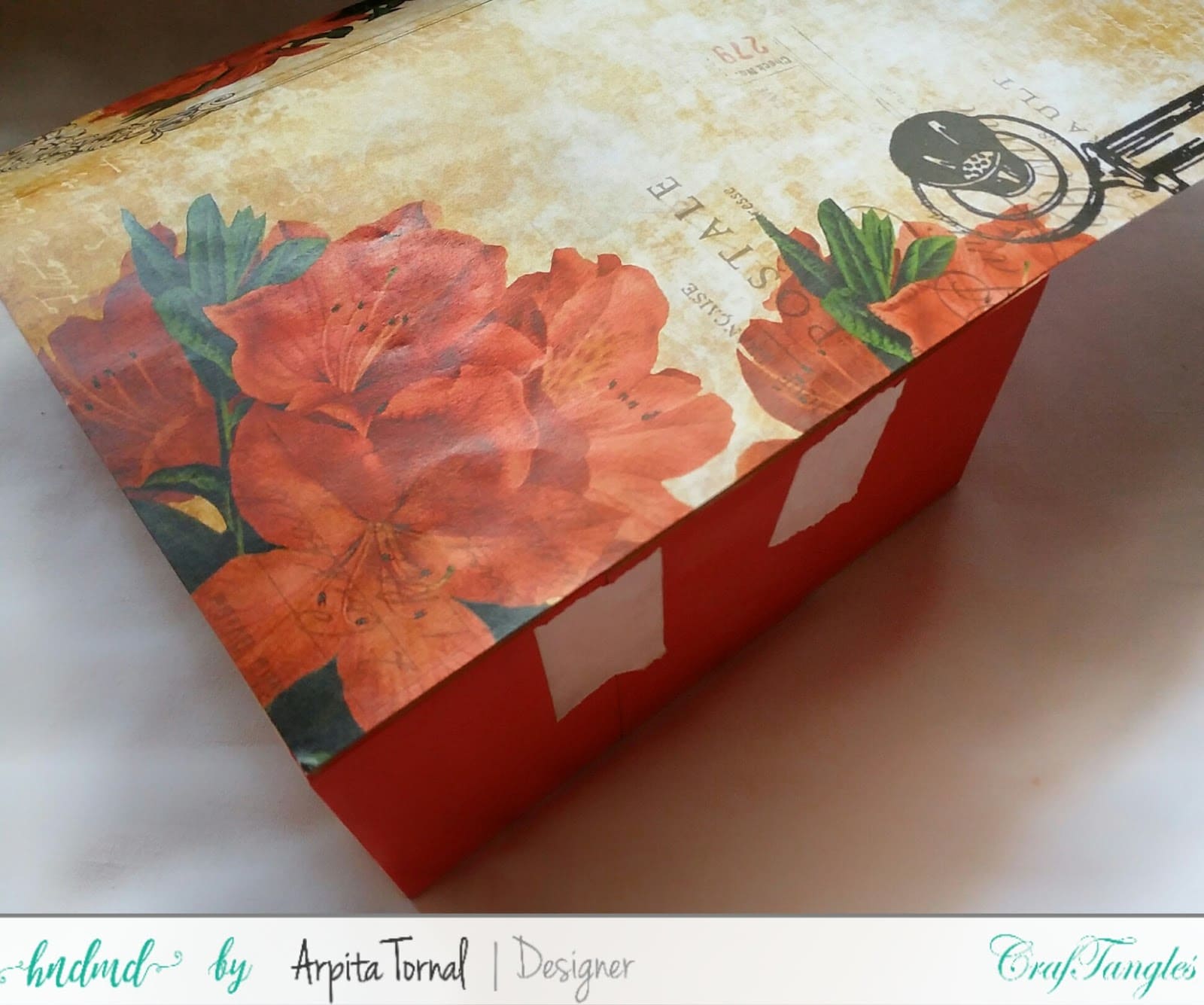Vintage Decoupaged Chest 3