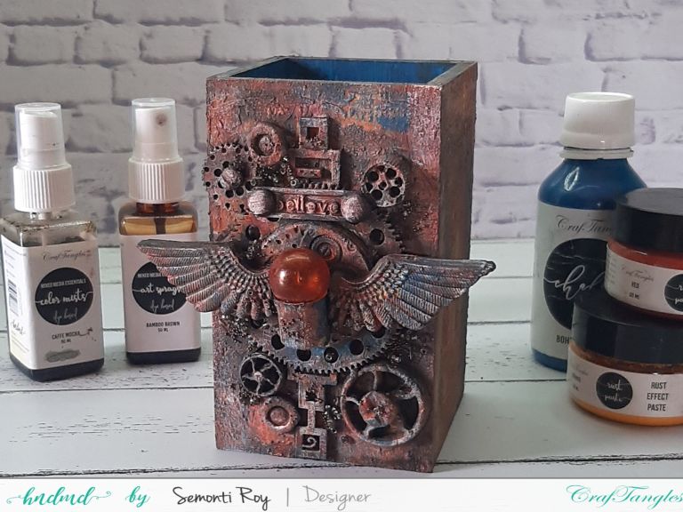 Gorgeous Rustic Steampunk Pen Stand 2 steampunk