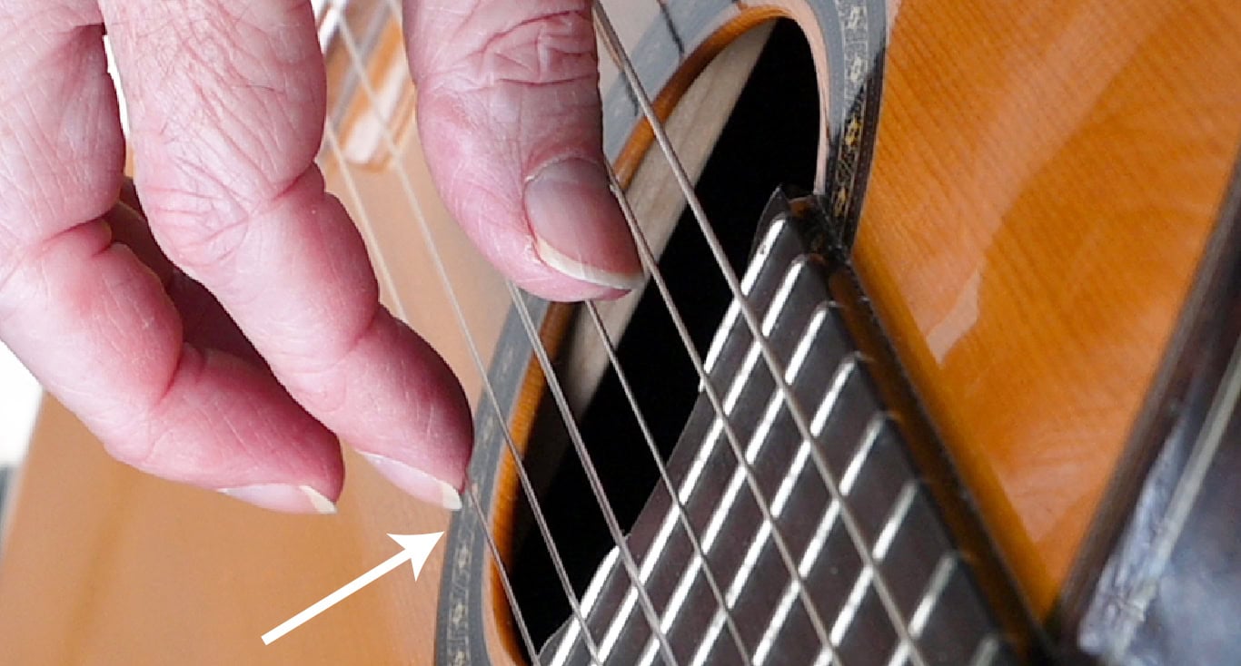 How to Classical Guitar-rest-stroke-1