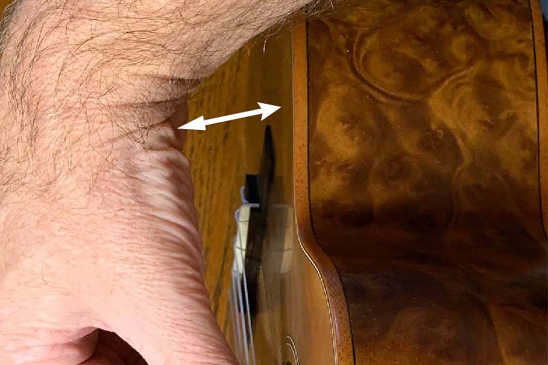 Ukulele Fingerpicking wrist 2