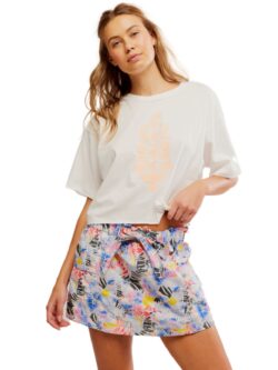 free people inspire tee logo in white/pastel peach