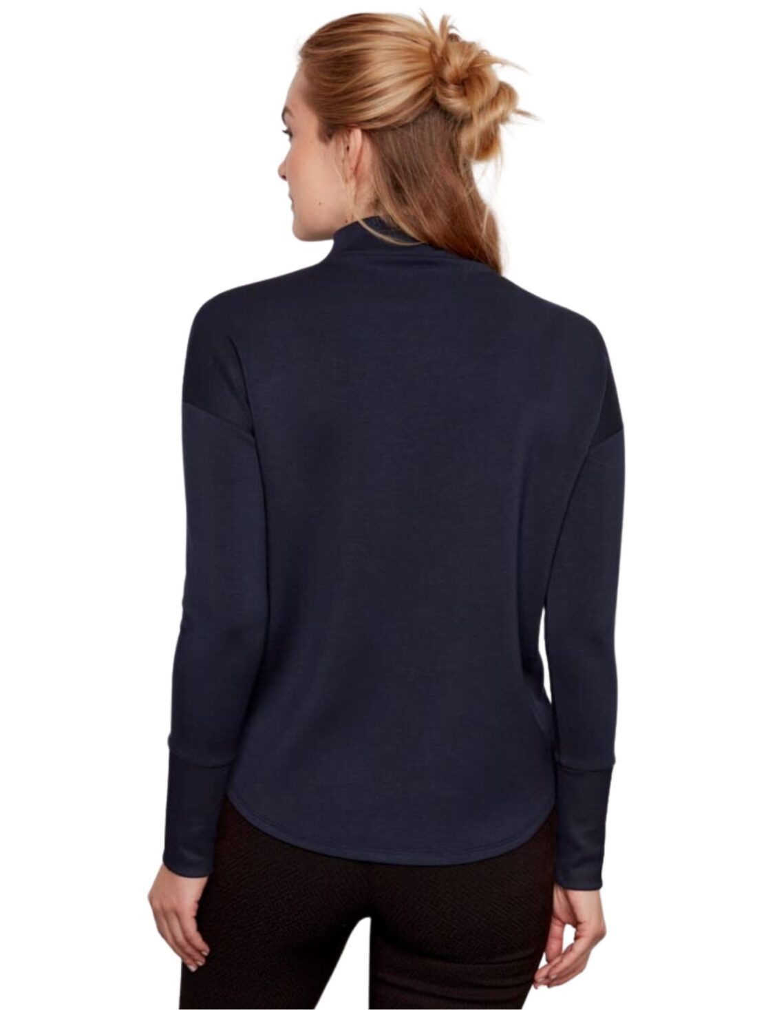 i love tyler madson arya turtleneck in navy butter contrast