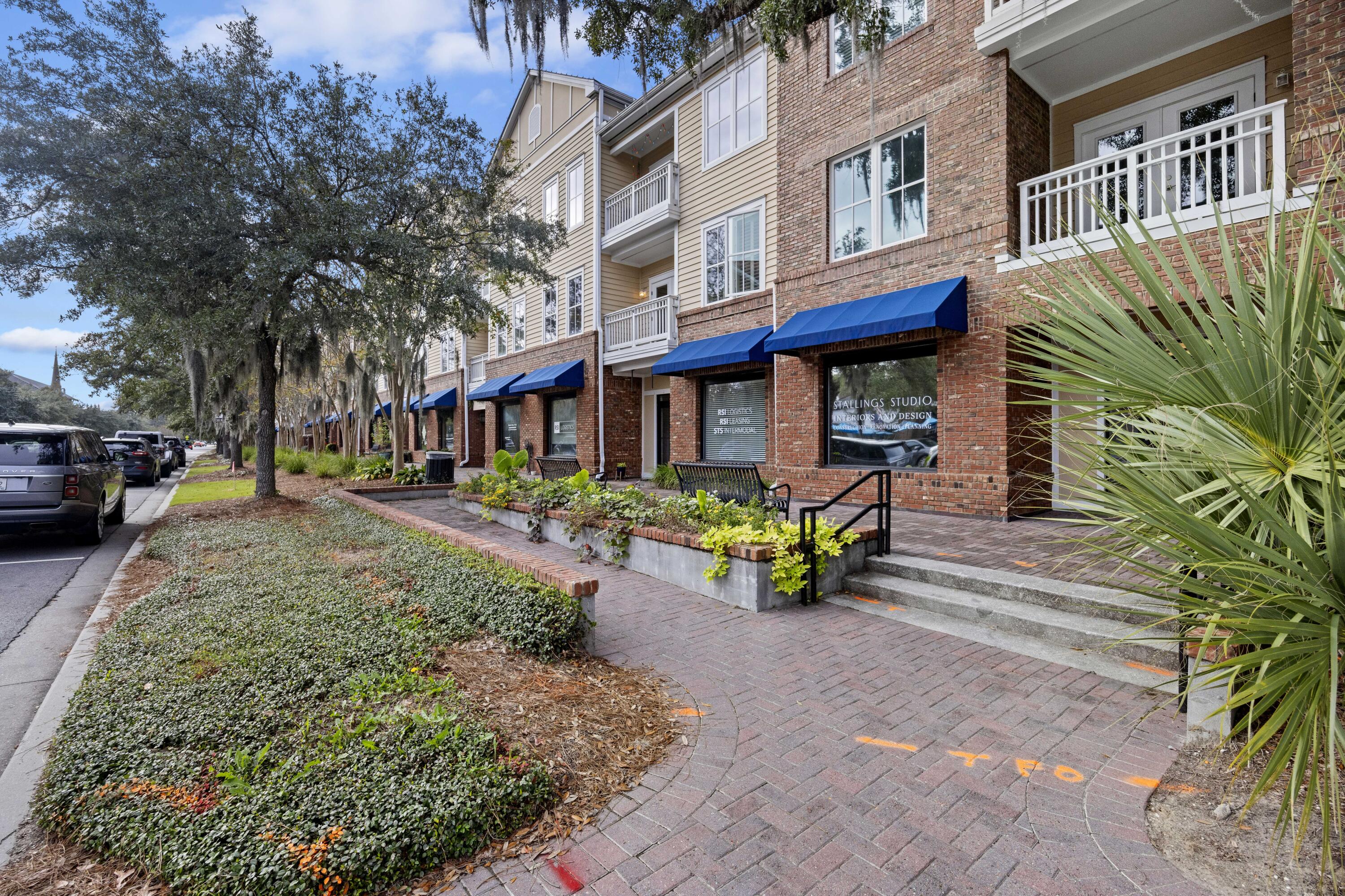 This immaculate and updated 2-bedroom, 2-bathroom condo w/ garage on DI offers a rare opportunity for comfortable and modern living. Located on the second floor, the open floor plan features luxury vinyl plank flooring, a beautifully updated kitchen with granite countertops, a subway tile backsplash, and stainless steel appliances. Natural light pours in through the many windows adorned with plantation shutters, while the private balcony provides scenic views of the lively surroundings. Adding to its appeal is the convenience of a one-car attached garage, a true rarity. The community includes a pool and park for relaxation and recreation. Situated directly across from Mac's Daniel Island Grill and within walking distance of Credit One Stadium, as well as shopping and dining options