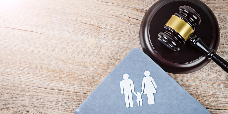 Essential Qualities to Look for in Family Law Lawyers