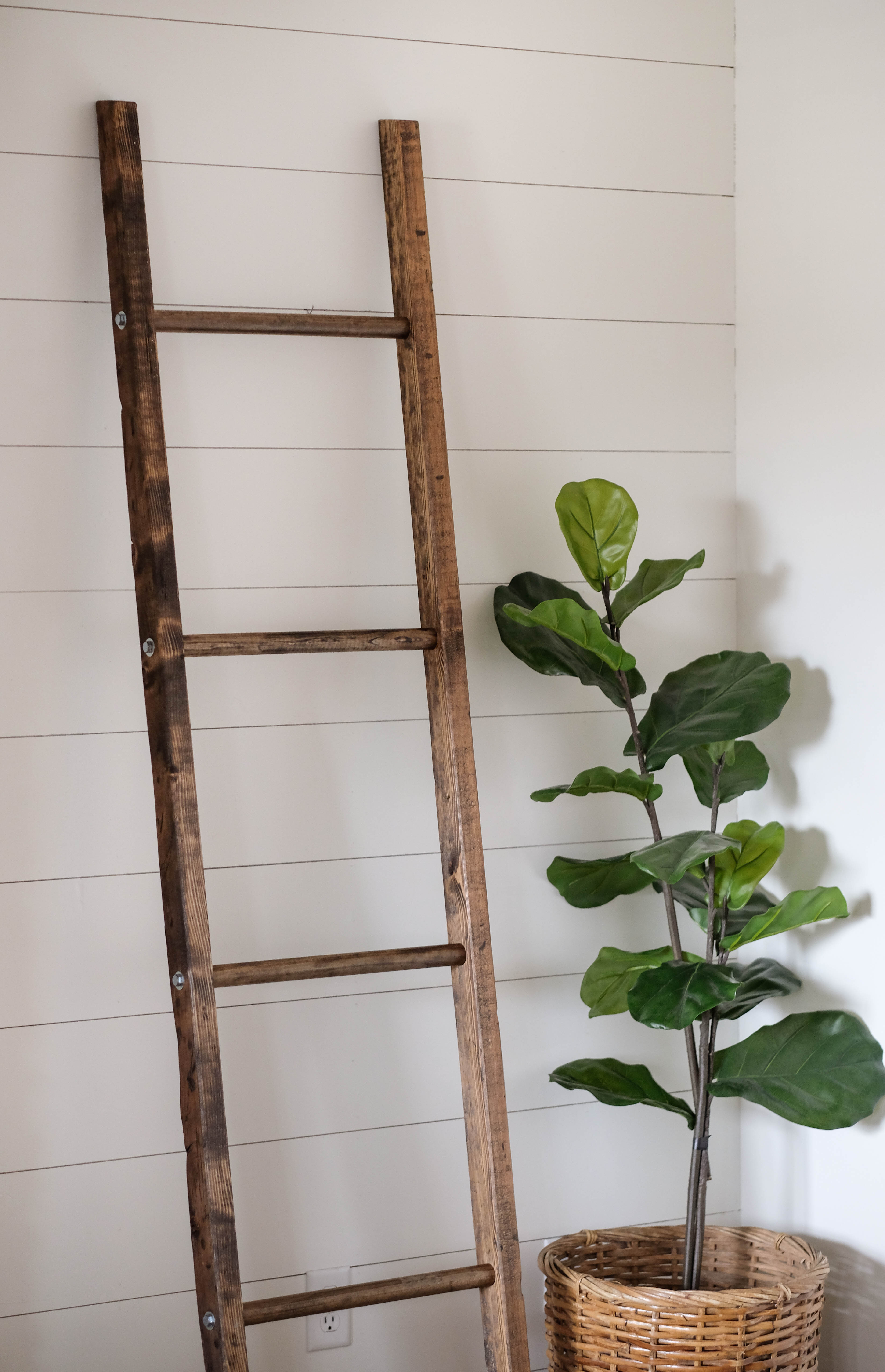 Easy DIY Blanket Ladder Plans Easy StepByStep Guide Under 15!