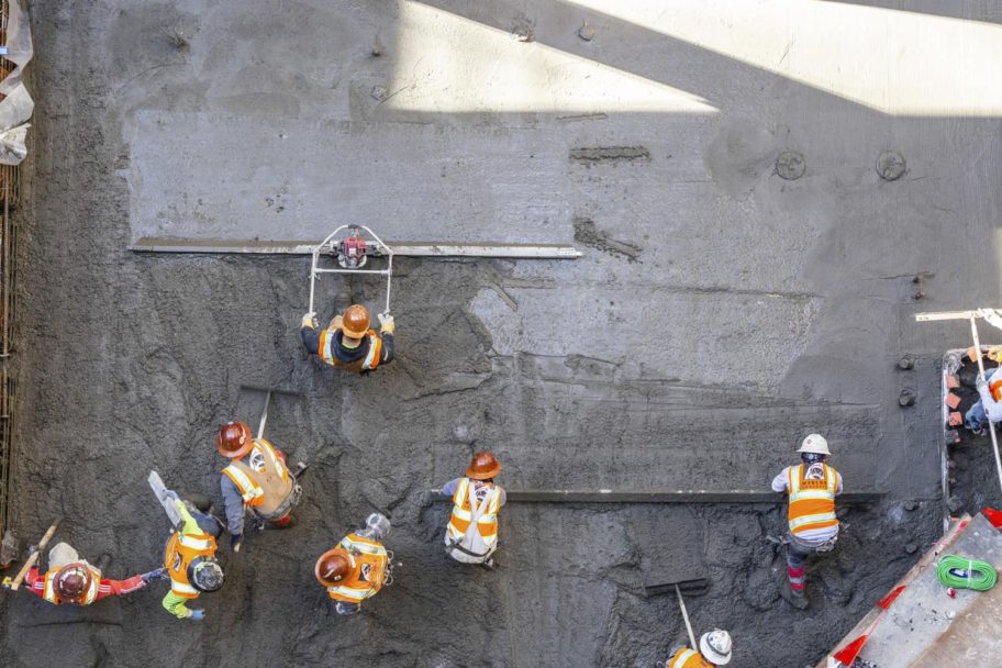 Concrete pour