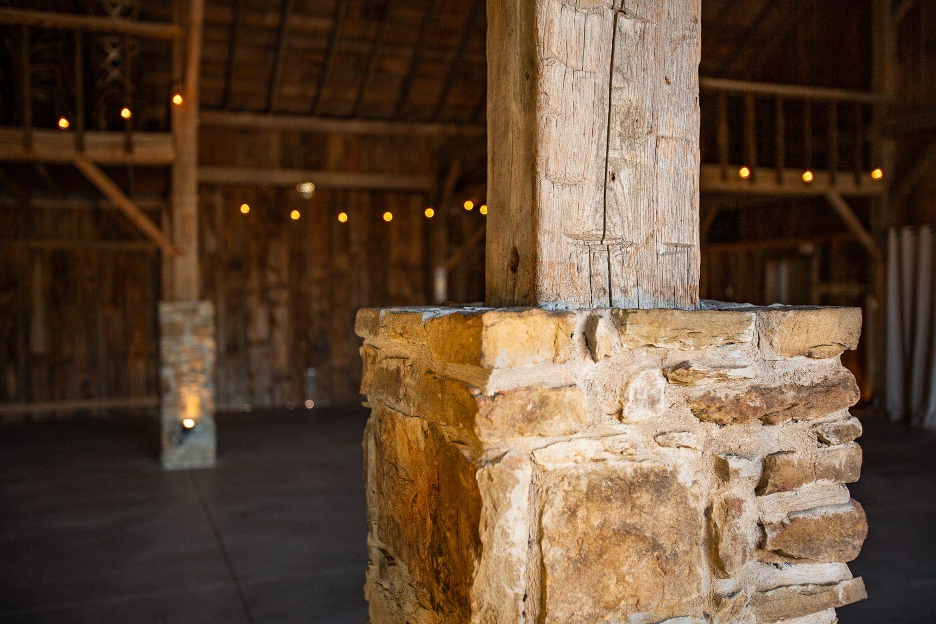 Pillars in the Barn at Esperanza Ranch