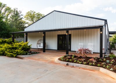 Esperanza Ranch Bridal Suite Building
