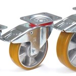 Roue pivotante à frein à bandage polyuréthane
