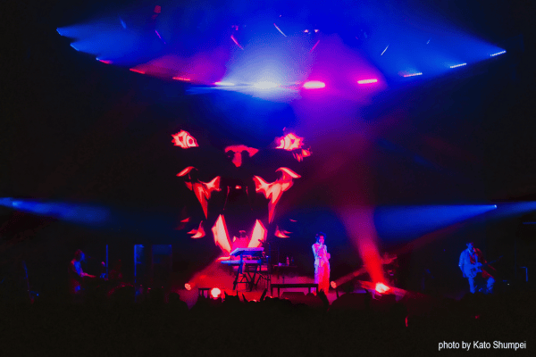 YOASOBI_POPOUT_Kaibutsu-gigapixel-low_res-scale-2_00x