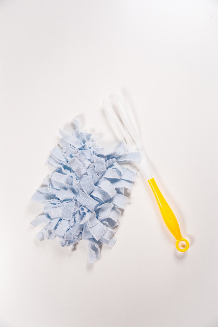 DIY zero-waste reusable duster