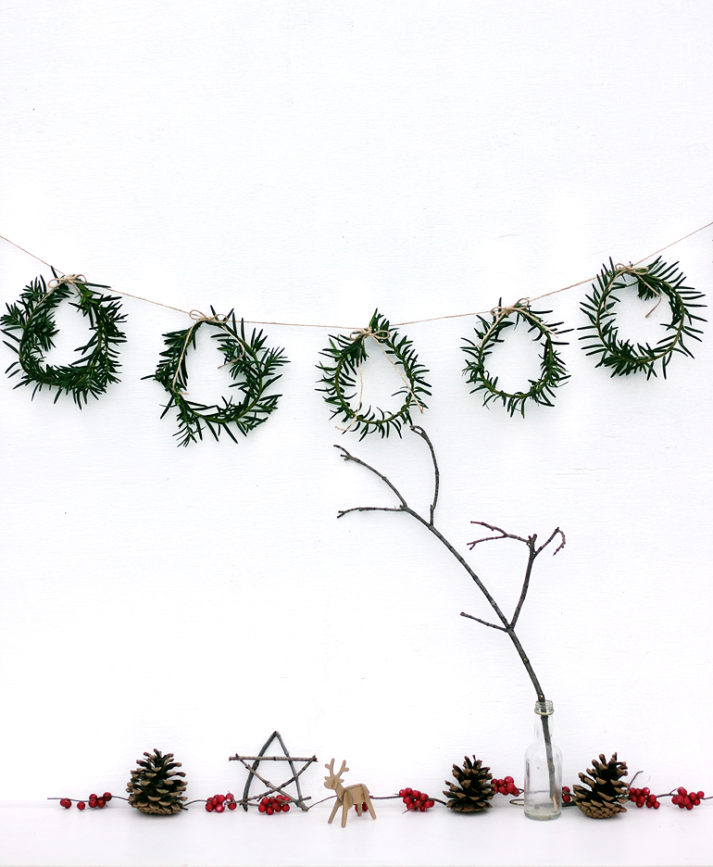 mini wreath garland