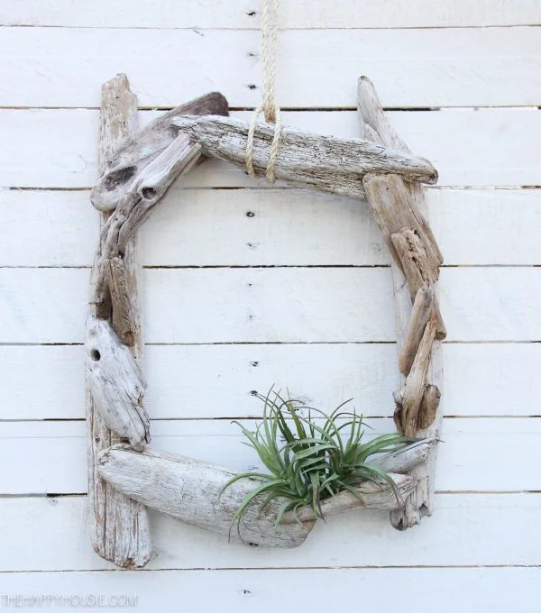 diy driftwood wreath decor