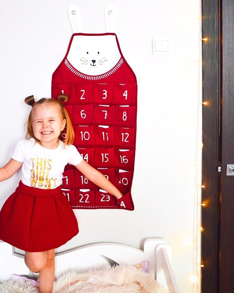 DIY apron reusable advent calendar