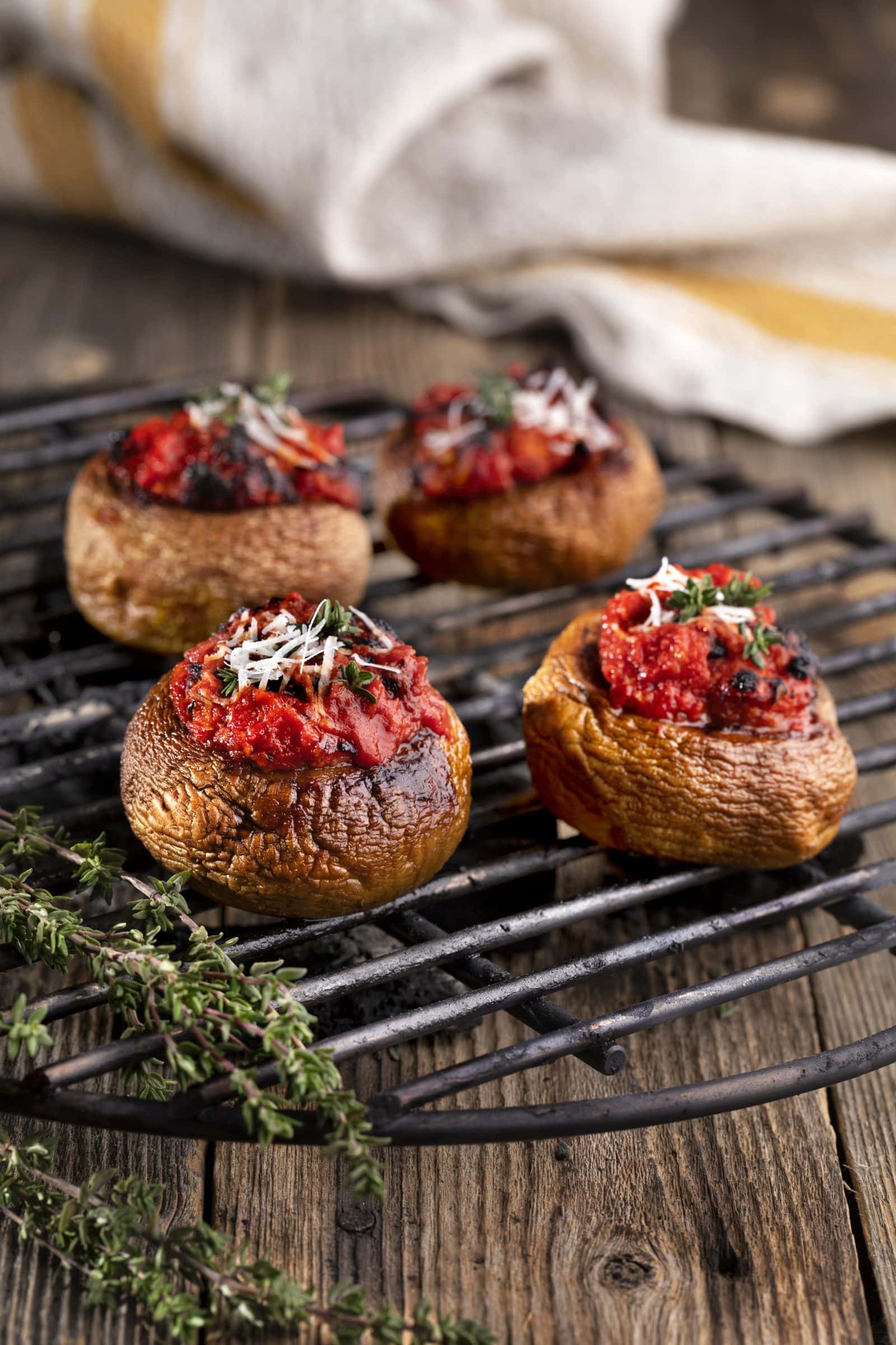 Grillede fyldte champignon