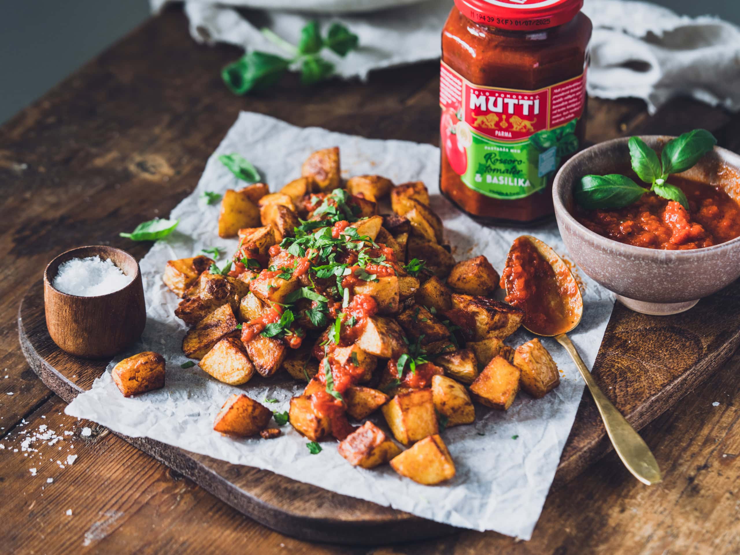 Patatas bravas