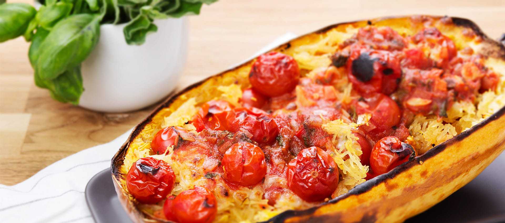 Spagettigresskar med cherrytomat