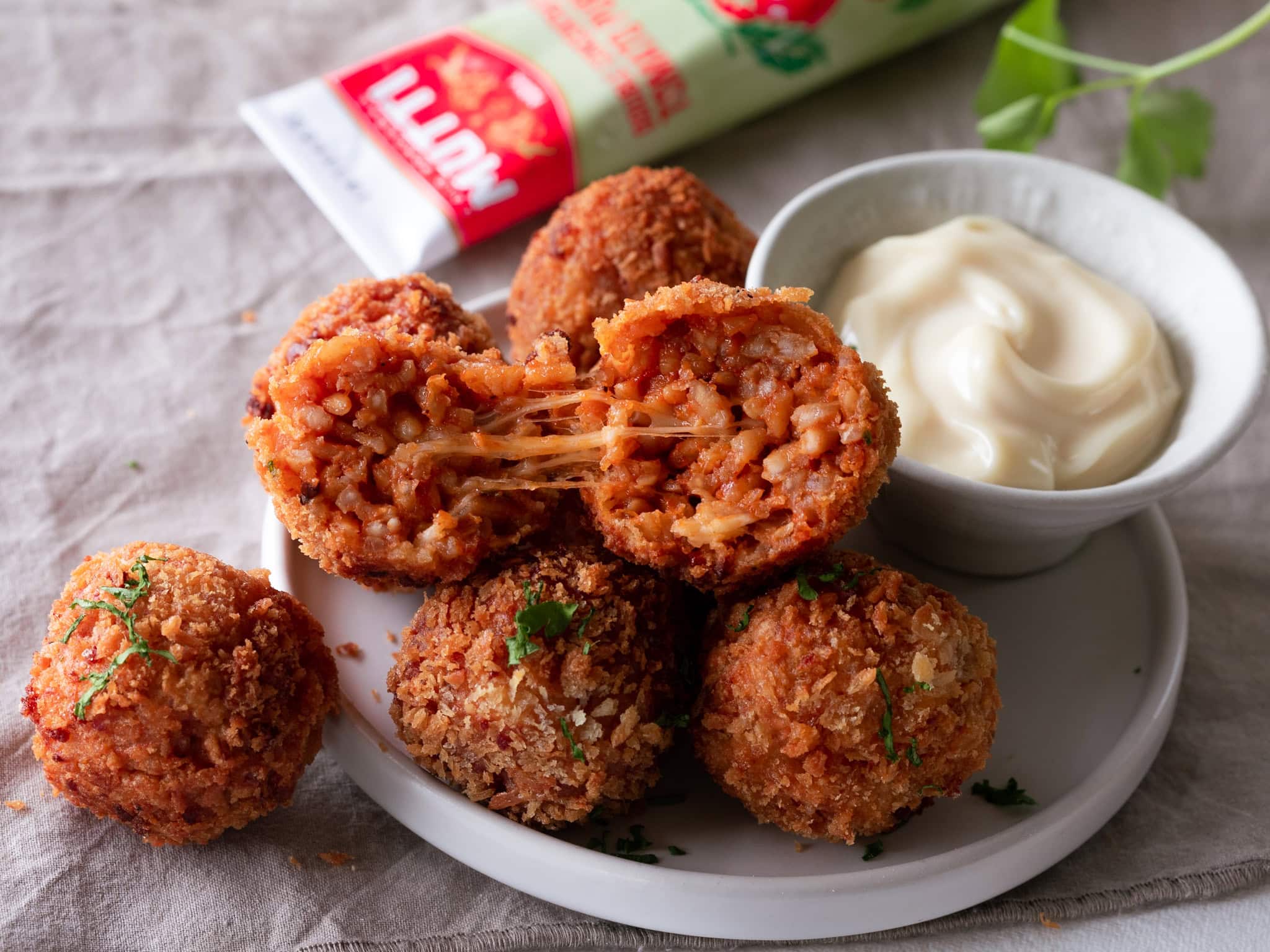 Aranciniboller med Mutti Tomatpuré