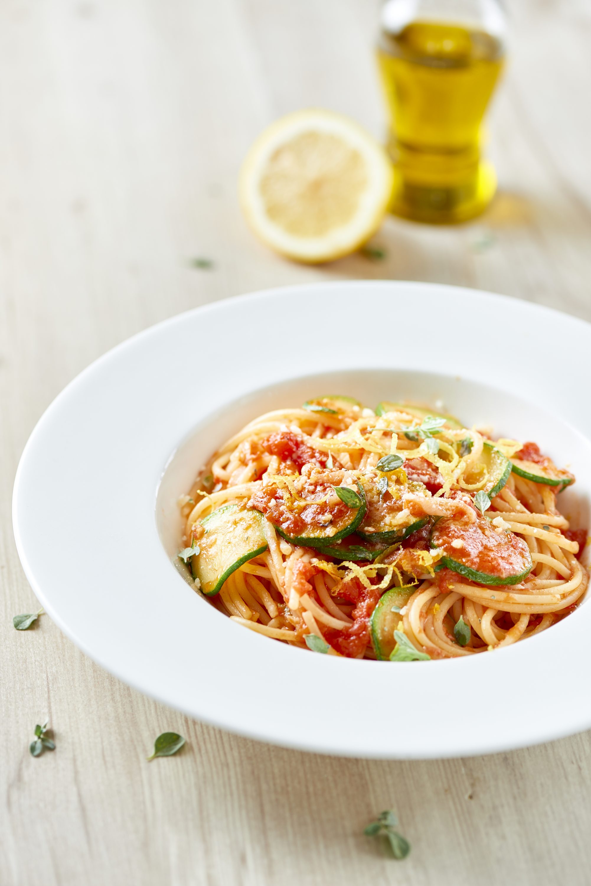 Spaghetti a la chitarra med zucchini