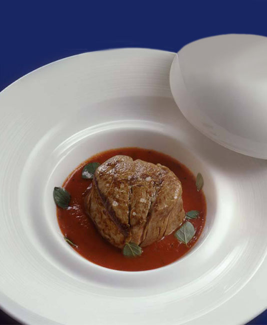 Tournedos av kalvkött med pizzaiolasås