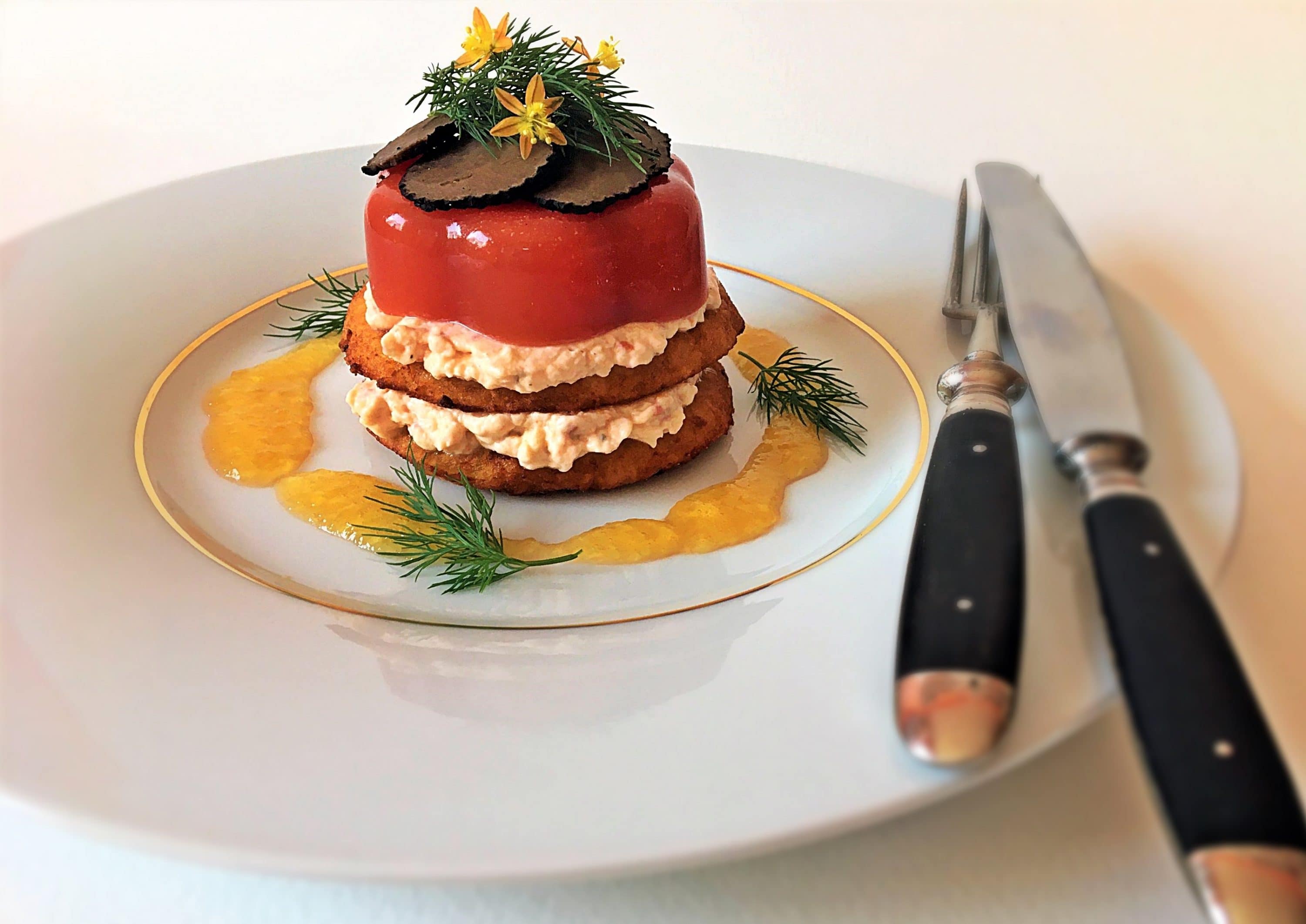 Tomatenpudding auf kartoffeltalern