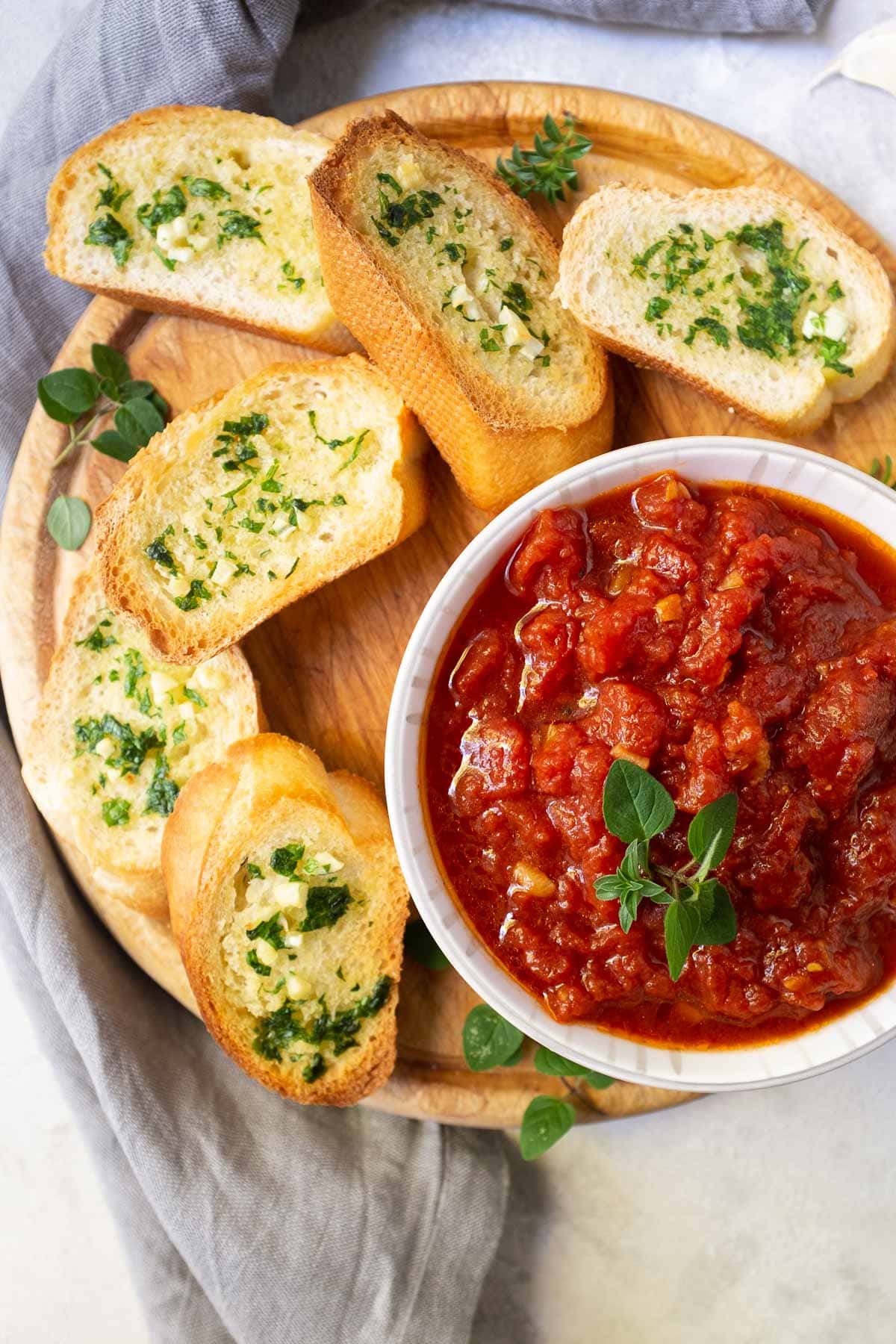 Knoblauchbrot wie beim italiener